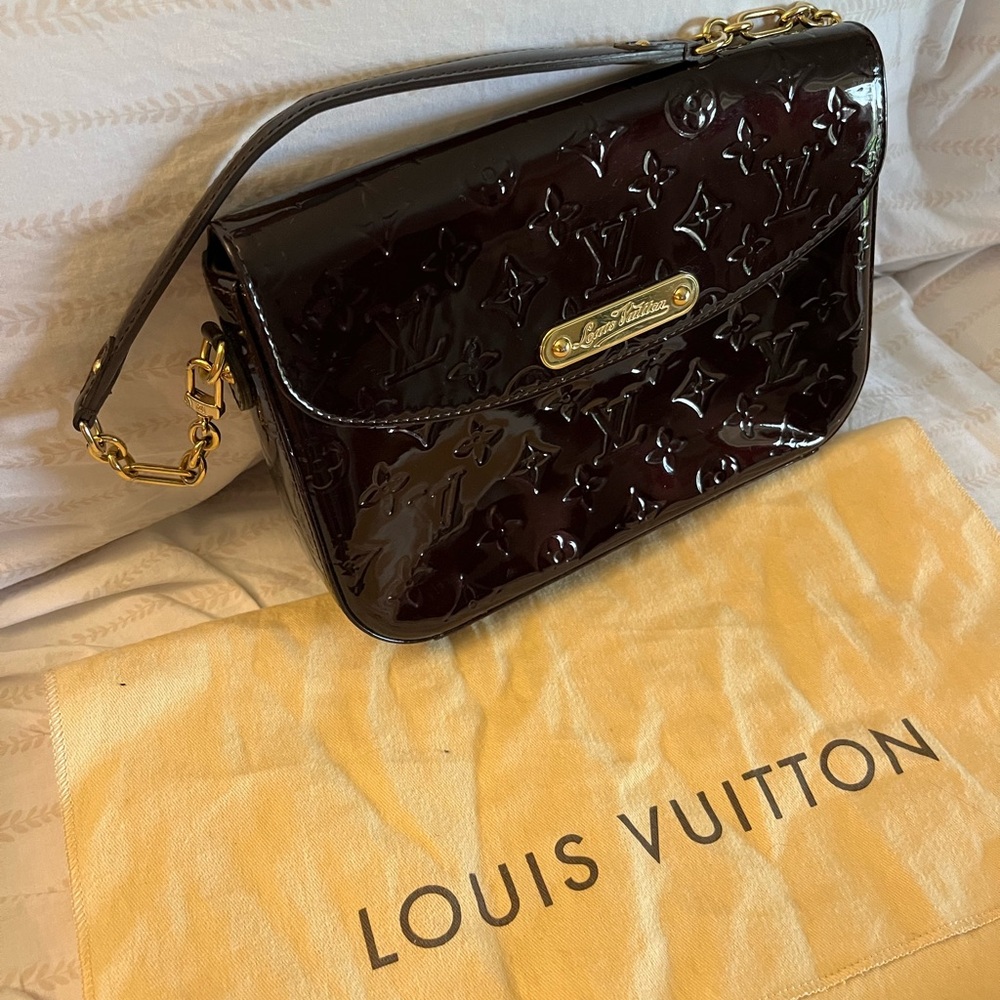 Louis Vuitton Rodeo Drive Amarante Bag